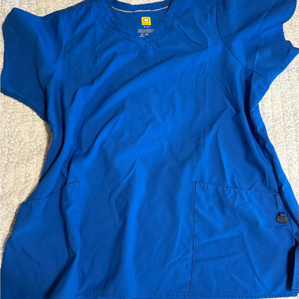 Wonderwink scrub set